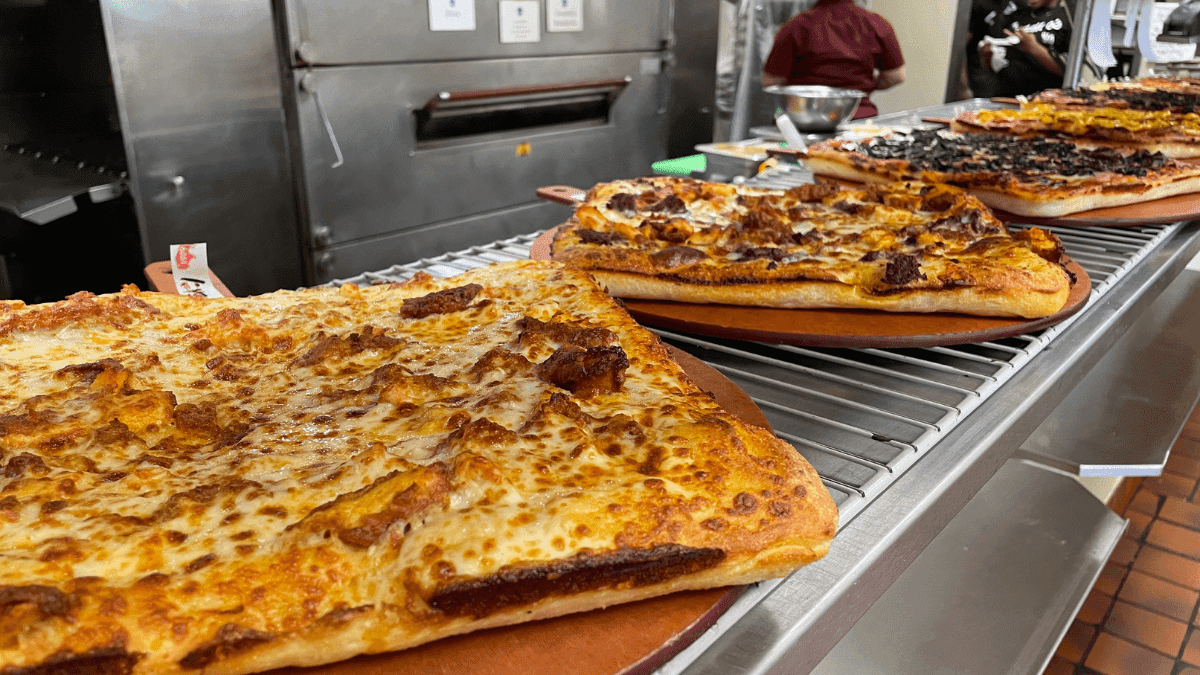 Why You Should Take a Road Trip from NYC to eat New Haven Pizza - Let's Be  Merry